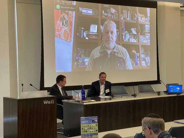 Bruce Pearl, head coach of University of Auburn